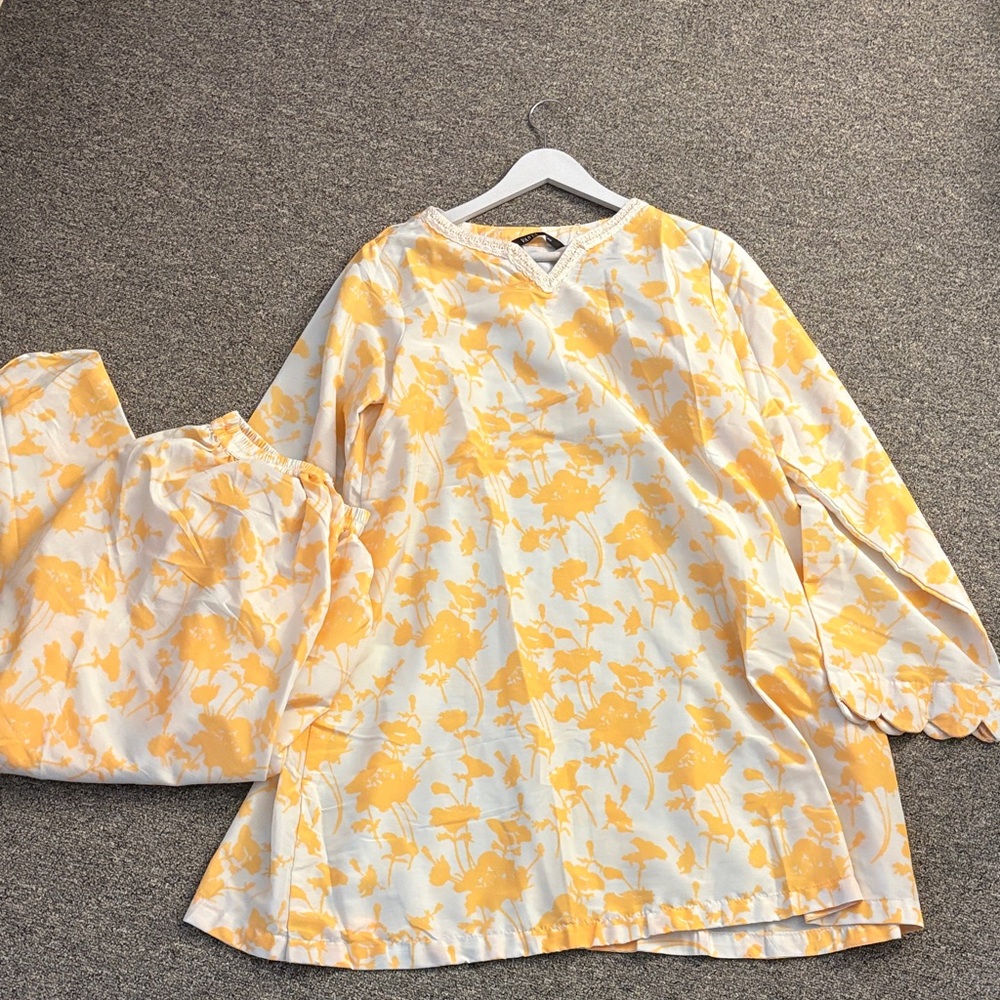 Vanity Yellow and White Floral Top